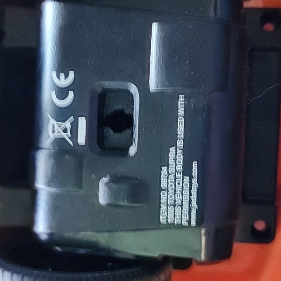 Jada Toys JDM Tuners Orange 1995 Toyota Supra R/C - Picture 9 of 9